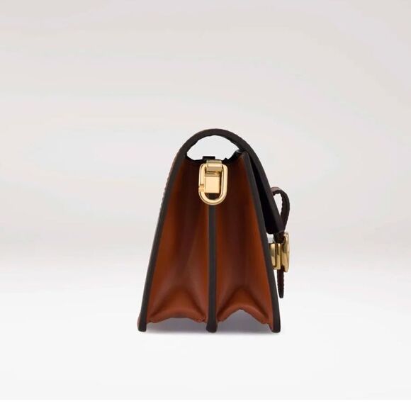 🌟NEW🌟Louis Vuitton Dauphine Mini Monogram Shoulder Bag - Picture 7 of 14